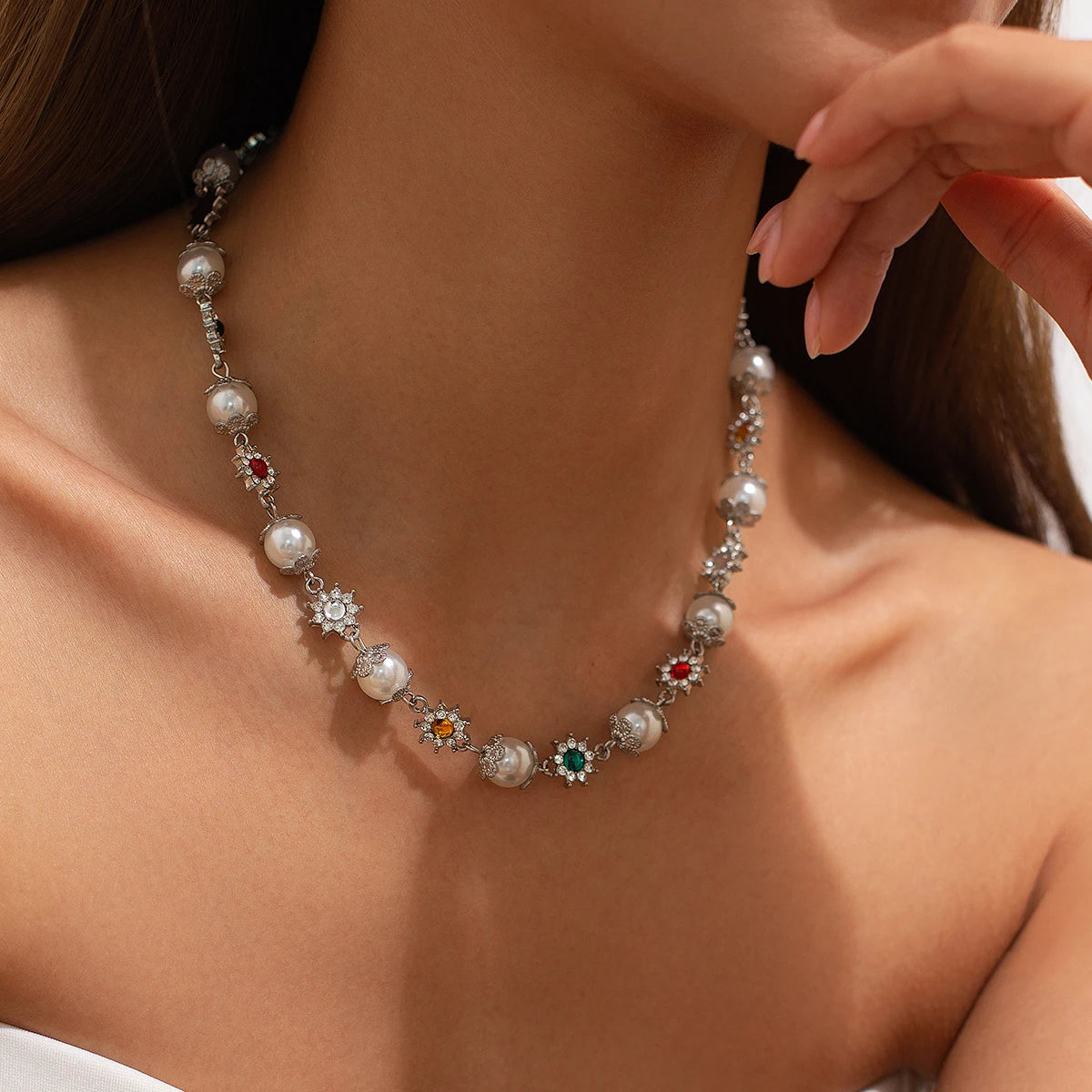 Ingemark Luxury Rhinestone & Imitation Pearl Beads Necklace - Image 11