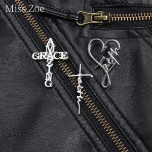 Believers Live Forever Enamel Pin – Heart & Cross Christian Quote Brooch for Backpacks & Clothing