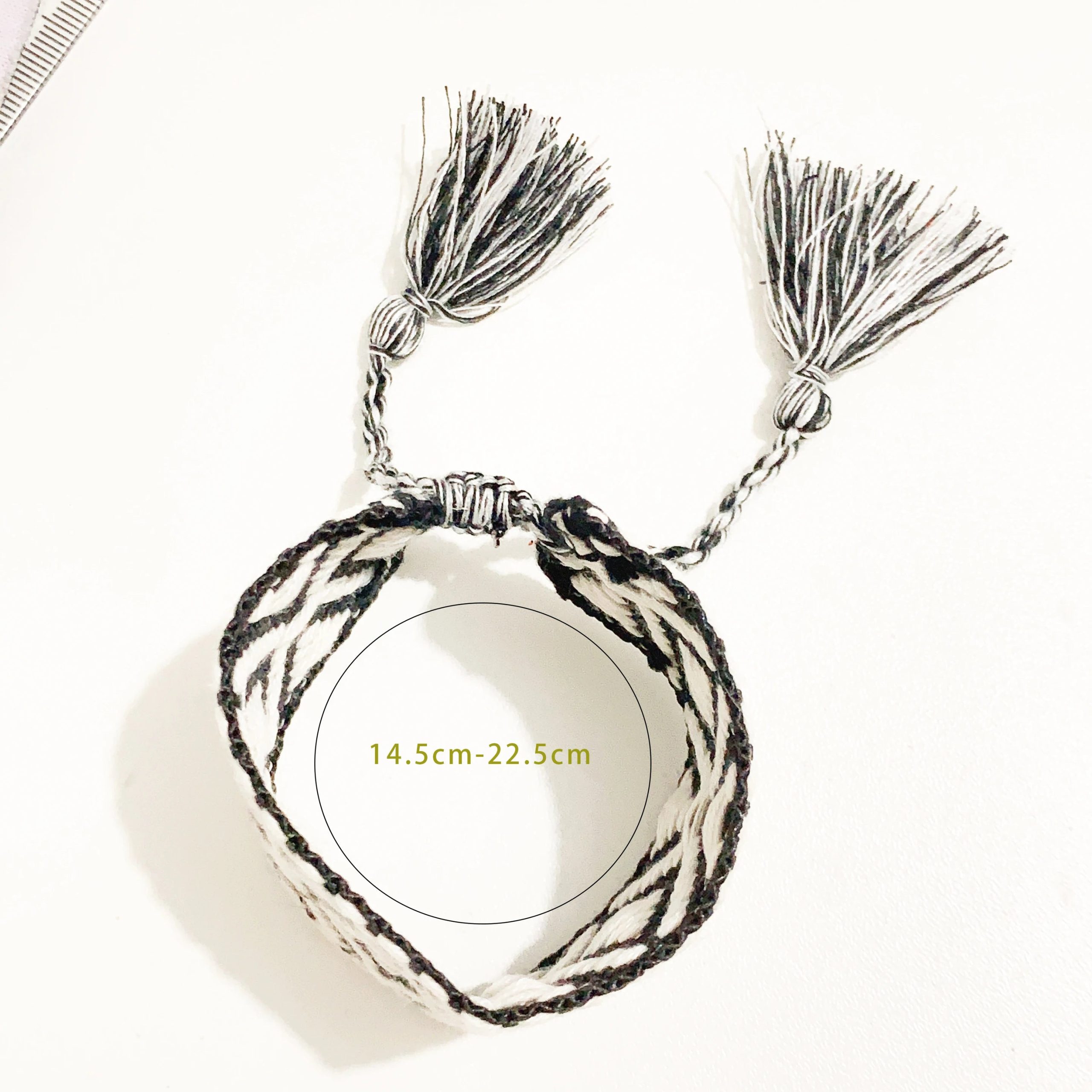 Golden Sacred Heart Bracelet – Adjustable Cotton Rope Christian Jewelry for Women - Image 3